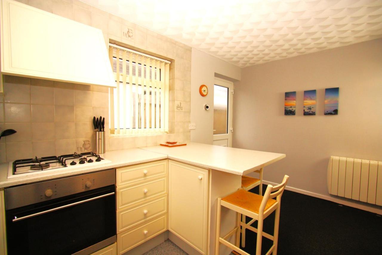 Heulwen - Moelfre Apartment Екстериор снимка